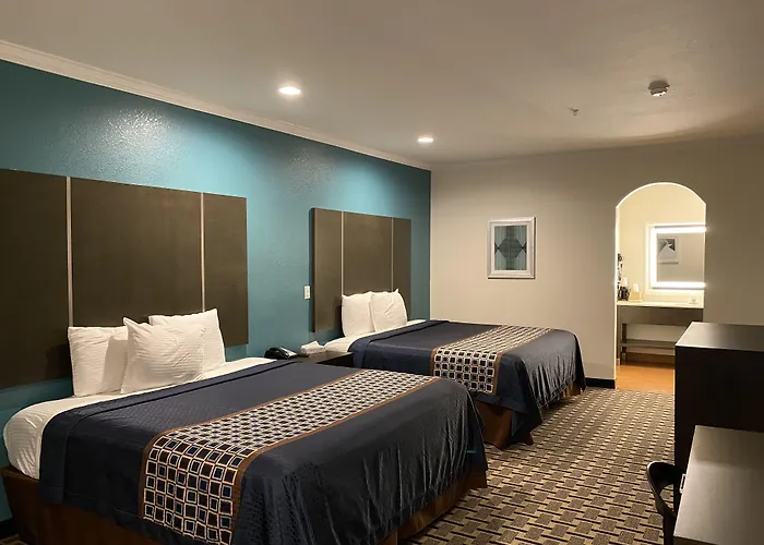 All Motels Regency Inn & Suites- Nw Houston