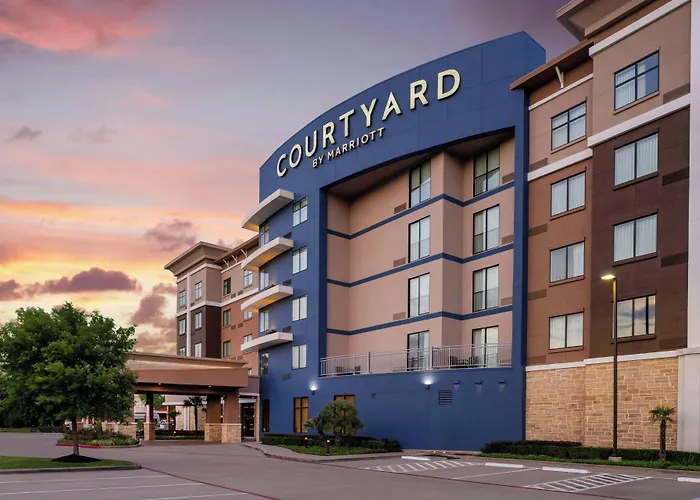 Pets Allowed Hotel Courtyard By Marriott Houston Kingwood